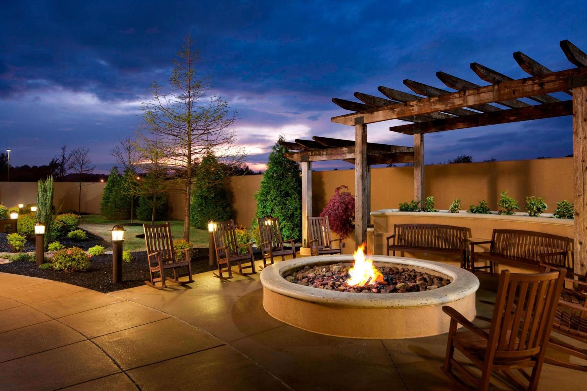 Hotel Courtyard By Marriott Jackson Exteriér fotografie